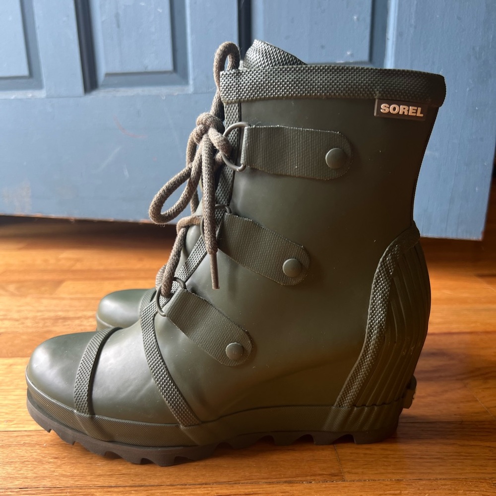 Sorel Joan of Arctic Wedge Rain Boot Waterproof Fall Winter Boots Women’s Sz 8.5